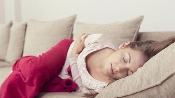 排毒|月经期,是女人最佳排毒时机,学会3招,让你的子宫更“干净”