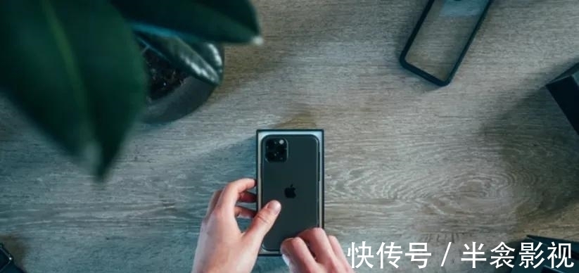 机款|iPhone13登场后，苹果11Pro有望再“回归”？果粉：价格是真爱了