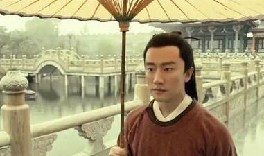 钱唐$白居易在船上睡懒觉,一首七律结构严谨,最后7字更道出心曲