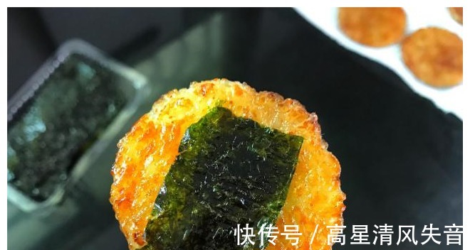 微波炉|剩米饭新吃法，做成经典小零食，香脆可口，好吃到停不下来！