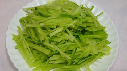 萝卜丝|入秋了，此道炖菜收藏好，营养高易消化，好吃又养胃，太香啦