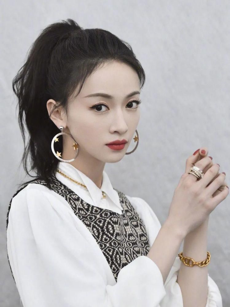 发量少发际线高的女生,赶紧试试这几款刘海!