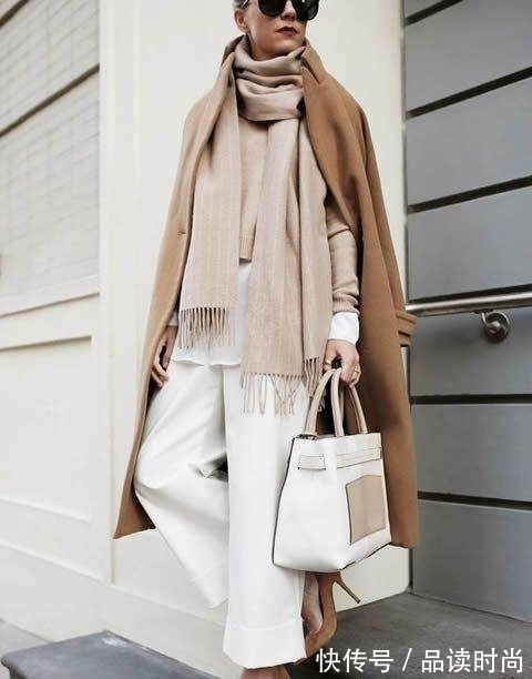 LOOK 掌握这样的叠穿技巧,让你的办公室LOOK气质满分!