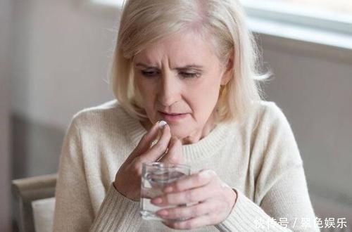 泌尿系统疾病|女人过了45岁,若有这4种表现?说明你离绝经不远了,及时调理