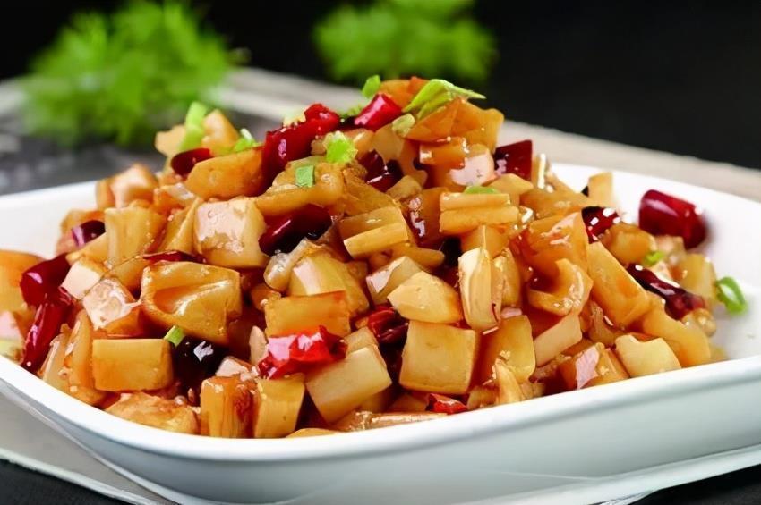 超级|巨下饭的孜然藕丁,香辣爽口,美味滋补好吃得不得了,超级美味
