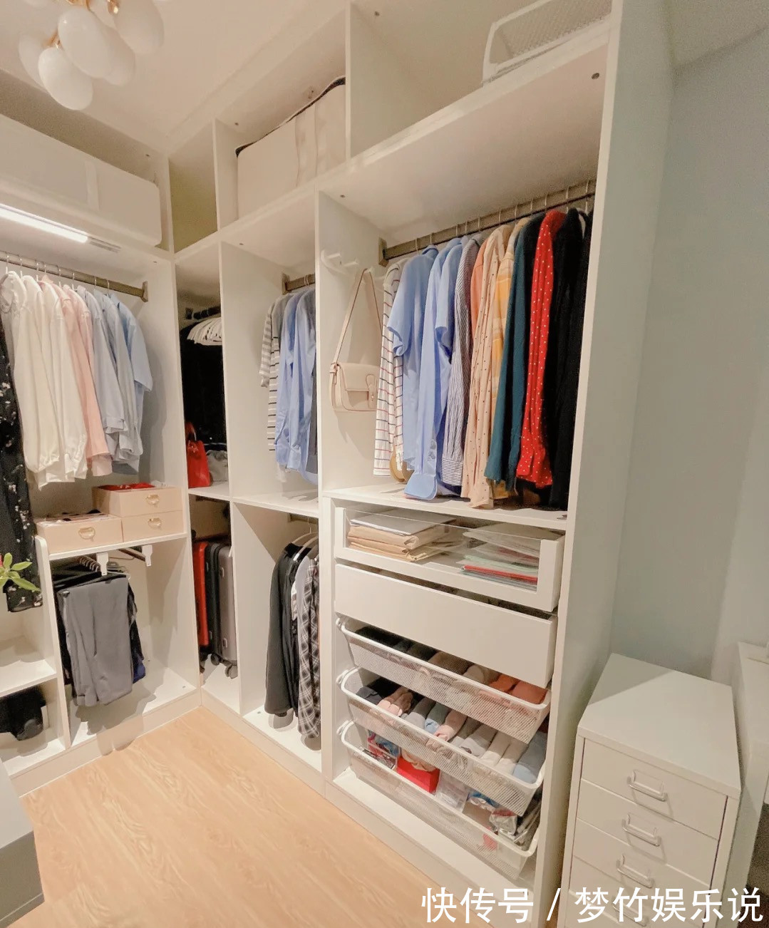 主卧|她家装修被人点赞无数次,全屋温暖又舒适,光一个餐厅就把人迷住