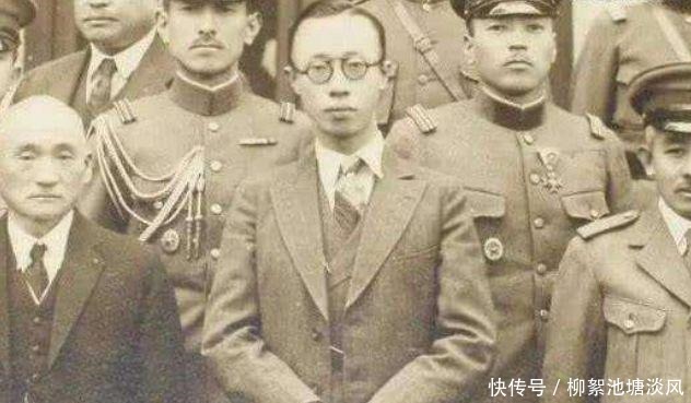 烧饼|溥仪在街上买烧饼吃，刚吃一口脸色大变，惊呼仆人骗了我二十年