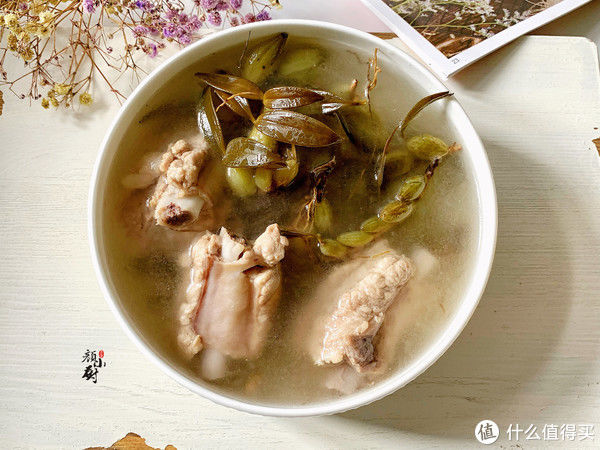 家人|夏天，多给家人煲这汤喝，这几样简单一煲，汤鲜味美，润喉还下火