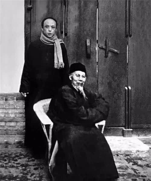 墨虾@一位年过六旬的老画家,竟能在纸上画出“声音”,画技简直超凡入圣