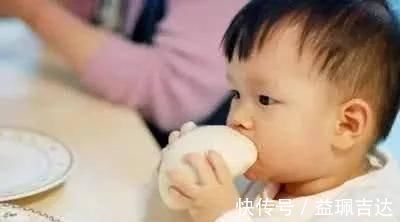 医生|医生都怕的“早餐”，很多家长给孩子吃得津津有味，能不生病吗