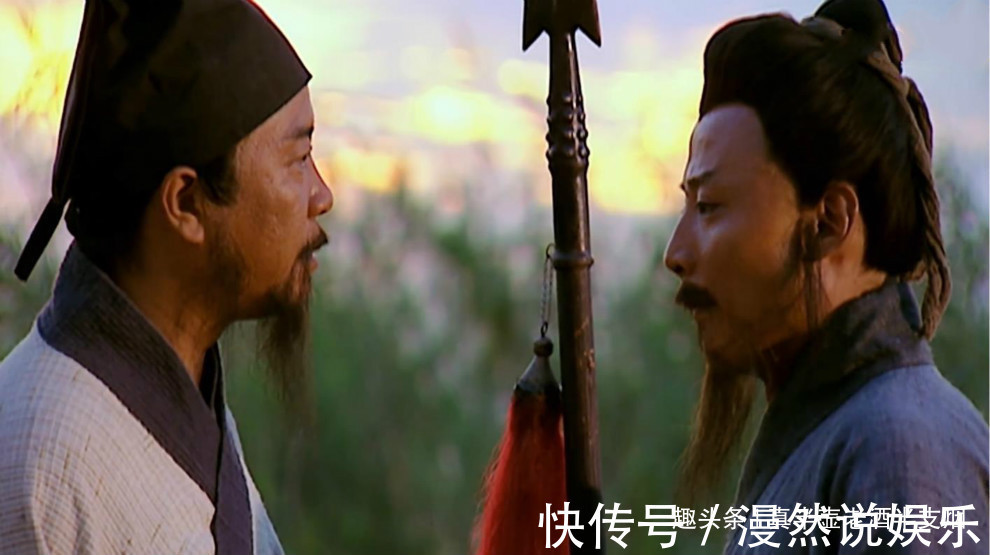 古本水浒传@把晁盖引入埋伏圈的两个僧人,一个叫做鲁智深,一个名唤行者武松