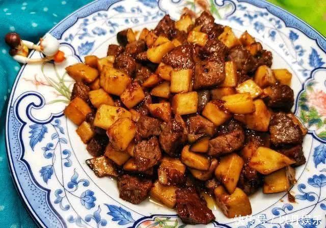 如何做黑椒牛肉杏鲍菇的做法+秘方,肉制品控的至爱,美味到舔盘子