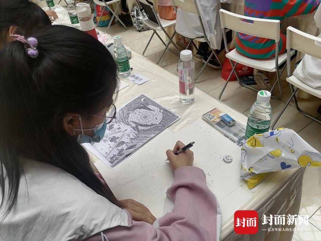 封面新闻|“动漫之城”举行少儿漫画大赛，日本评委看了都说“棒棒哒”