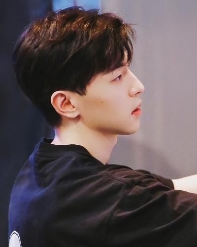 网综 网综榜单排名《密逃》第3,《心动的信号》第7,第1名实至名归