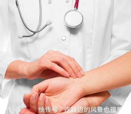 七想八想|一到晚上就失眠?老大夫:开水泡1物,白天喝两碗,晚上倒头就睡