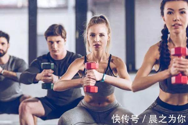 200斤的大号身材名模,大象腿粗似玉柱,这是否也是一种美