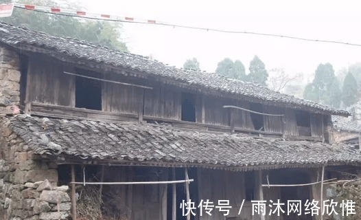 农村|致农村那些逝去的老房子……
