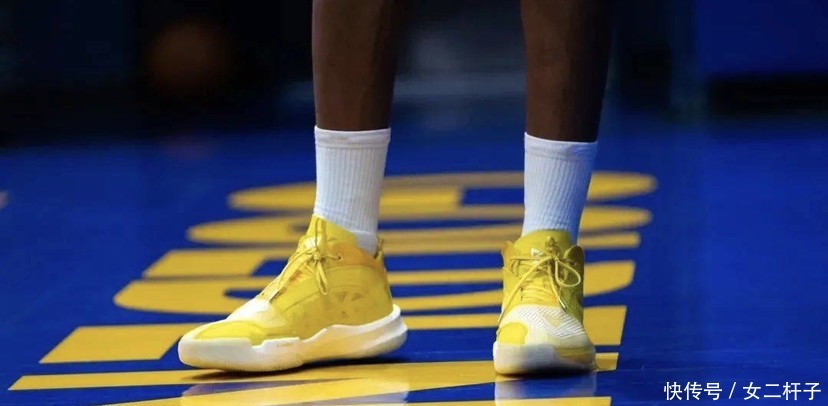 维金斯1代来势汹汹,是一双优秀的国产实战篮球鞋!