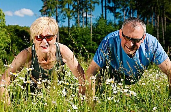 坏习惯|夫妻“亲热”前,总有以下几个坏习惯,难怪不和谐,下次记得改