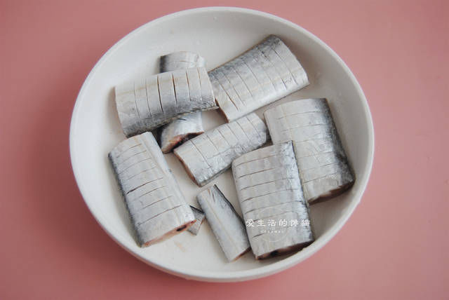 煎鱼|煎鱼总破皮?多加这1步,鱼皮完整,任翻不破,出锅太完美了