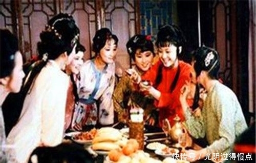 她是《红楼梦》里最嚣张的丫鬟,最后怎么样了?