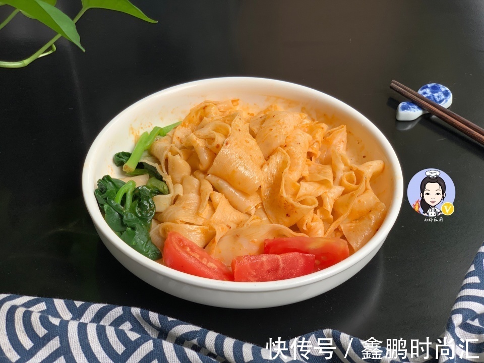 上班族|建议上班族：不想点外卖时，试试这5款美食，开胃解馋，省时省心