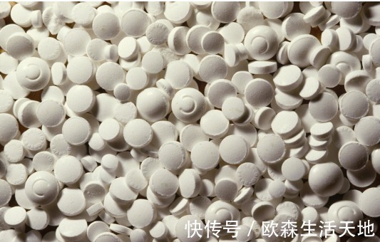 血管堵塞|65岁老人经常饮“1水”突发脑梗离世,医生:它是诱发脑梗的“导火线”