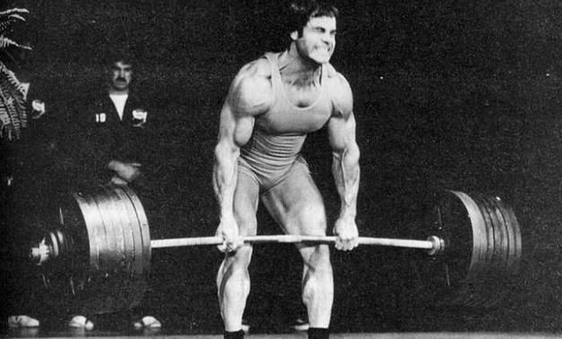 健美|肌肉中看不顶用?施瓦辛格曾作出回应,气力不是终极指标