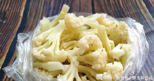 味道|花椰菜用这两种原料,下饭很享受,老公说我太瘦了