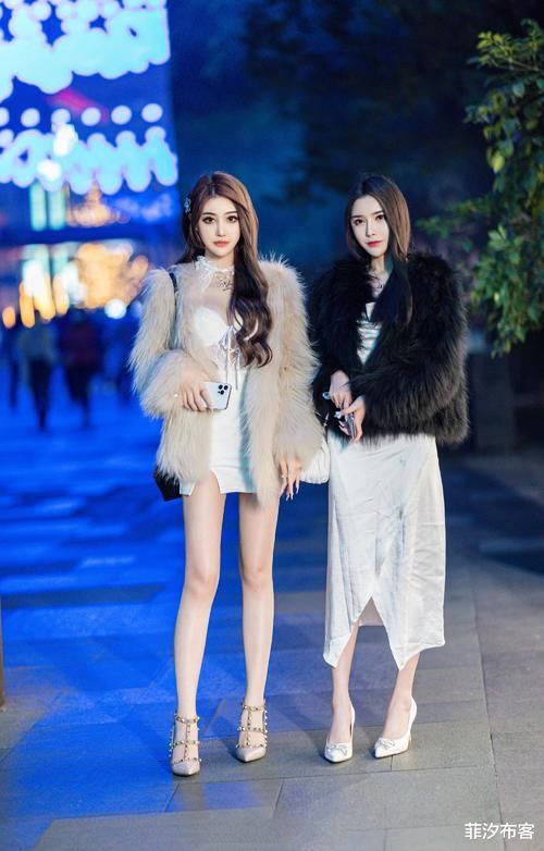 一双高跟鞋,在冬天的时尚搭配中,高级不做作很有时髦感