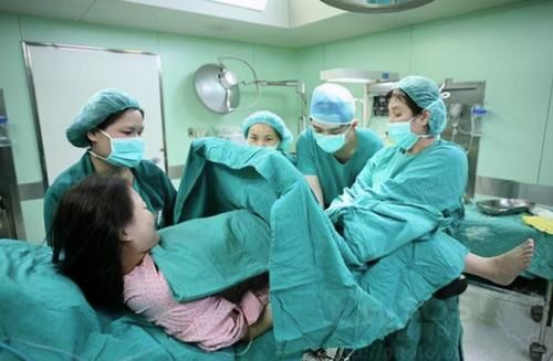 新手宝妈产后控诉：生娃的疼还能忍受，但尊严扫地的感觉真不好受