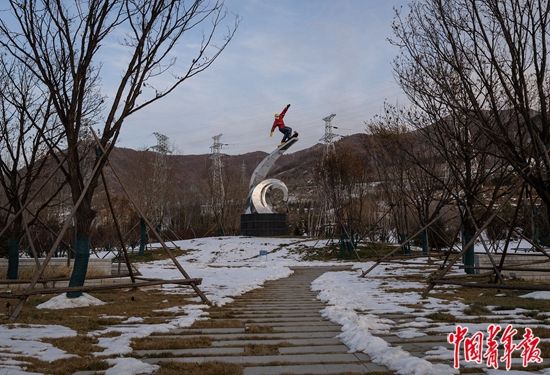 冰雪小城|被冬奥改变的冰雪小城