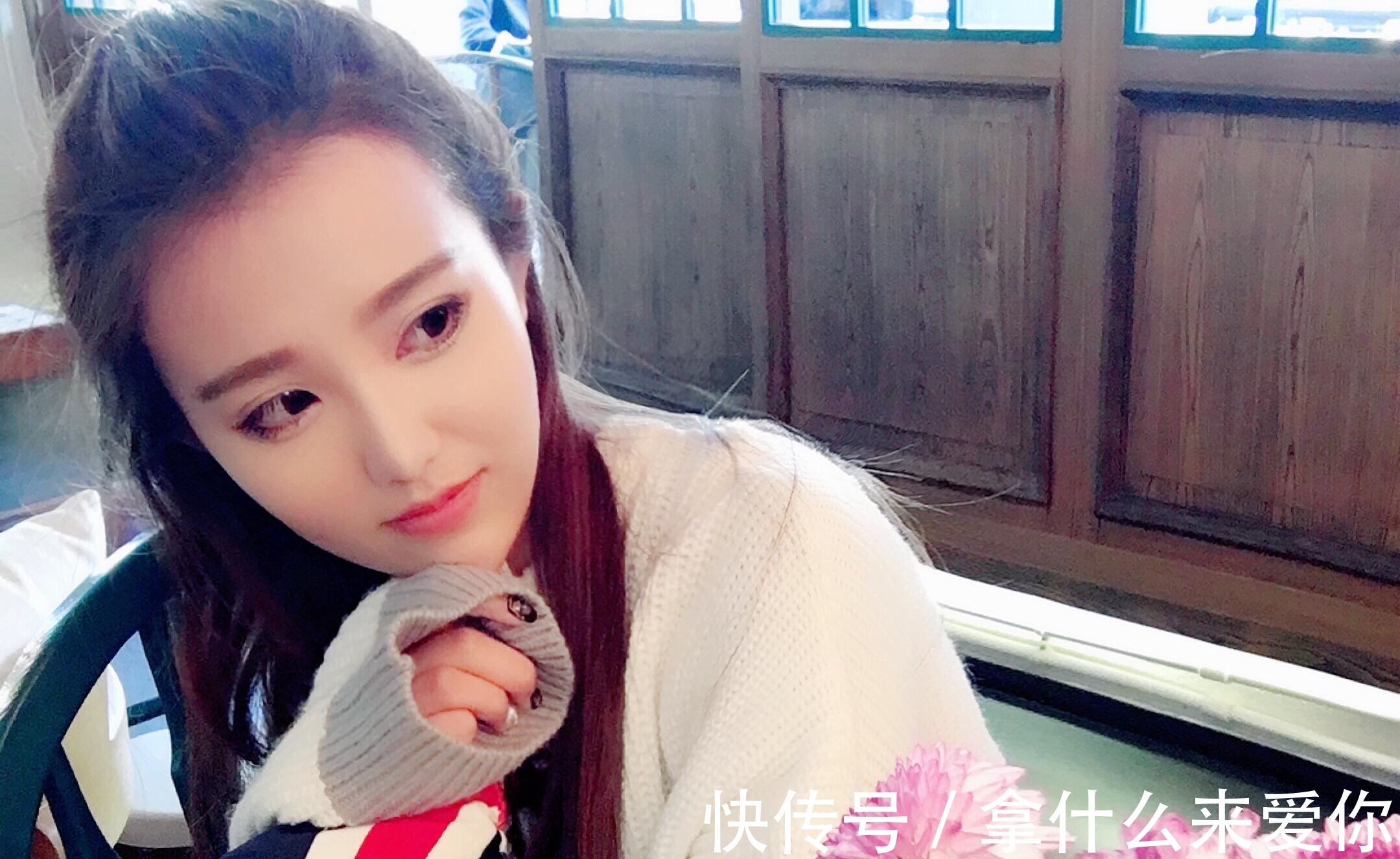 |笑话段子:真是头蠢驴,男左女右嘛