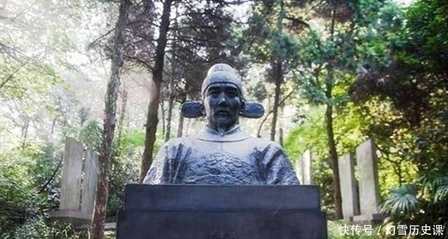 朱元璋#此人被腰斩后,连续写了十二个半字才断气,后世之人对他崇拜不已