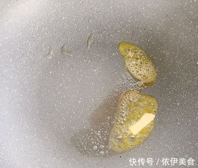 培根|培根焦香,芦笋脆嫩,芝士爆浆的~培根芝士卷芦笋#肉食者联盟#