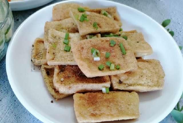 朋友圈|母女仨的晚餐,瞬间在朋友圈沸腾了网友怪不得孩子个高还不胖