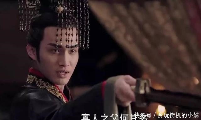 君王|君王突然想吃公鸡下的蛋，大臣愁眉苦脸，儿子用一句话救全家