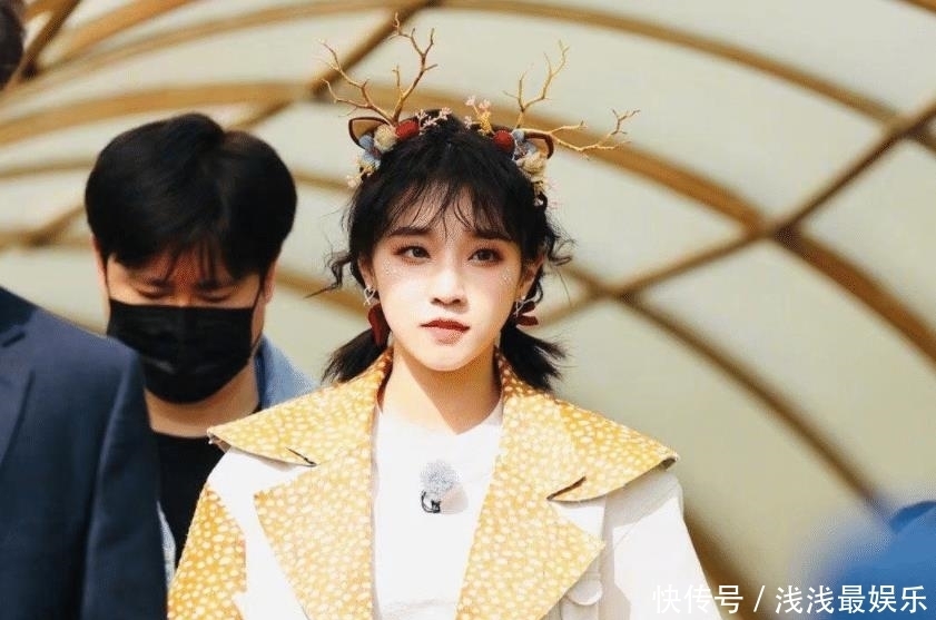 新人 《奔跑吧》杨颖李晨靠边站,新人是导演挑选,发布会站C位