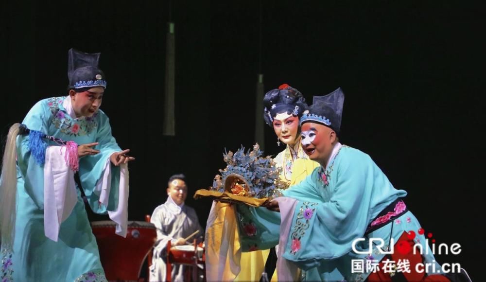  过瘾|滇剧《粉待》与粤剧《昭君塞上曲》亮相邕城舞台 戏迷大呼过瘾