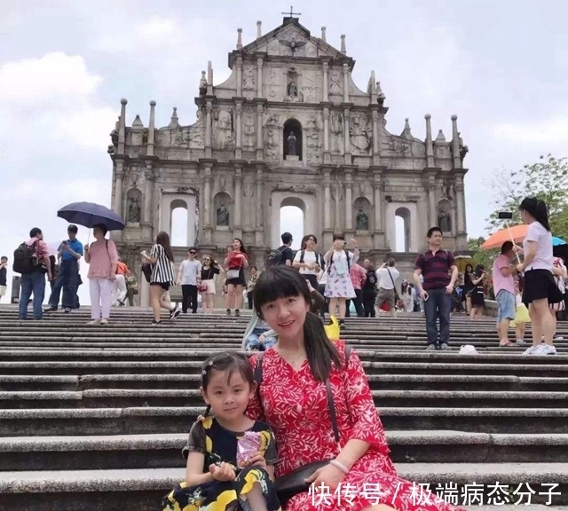 中国“幸运”的教堂，3次火灾剩一面墙，变游客“打卡圣地”