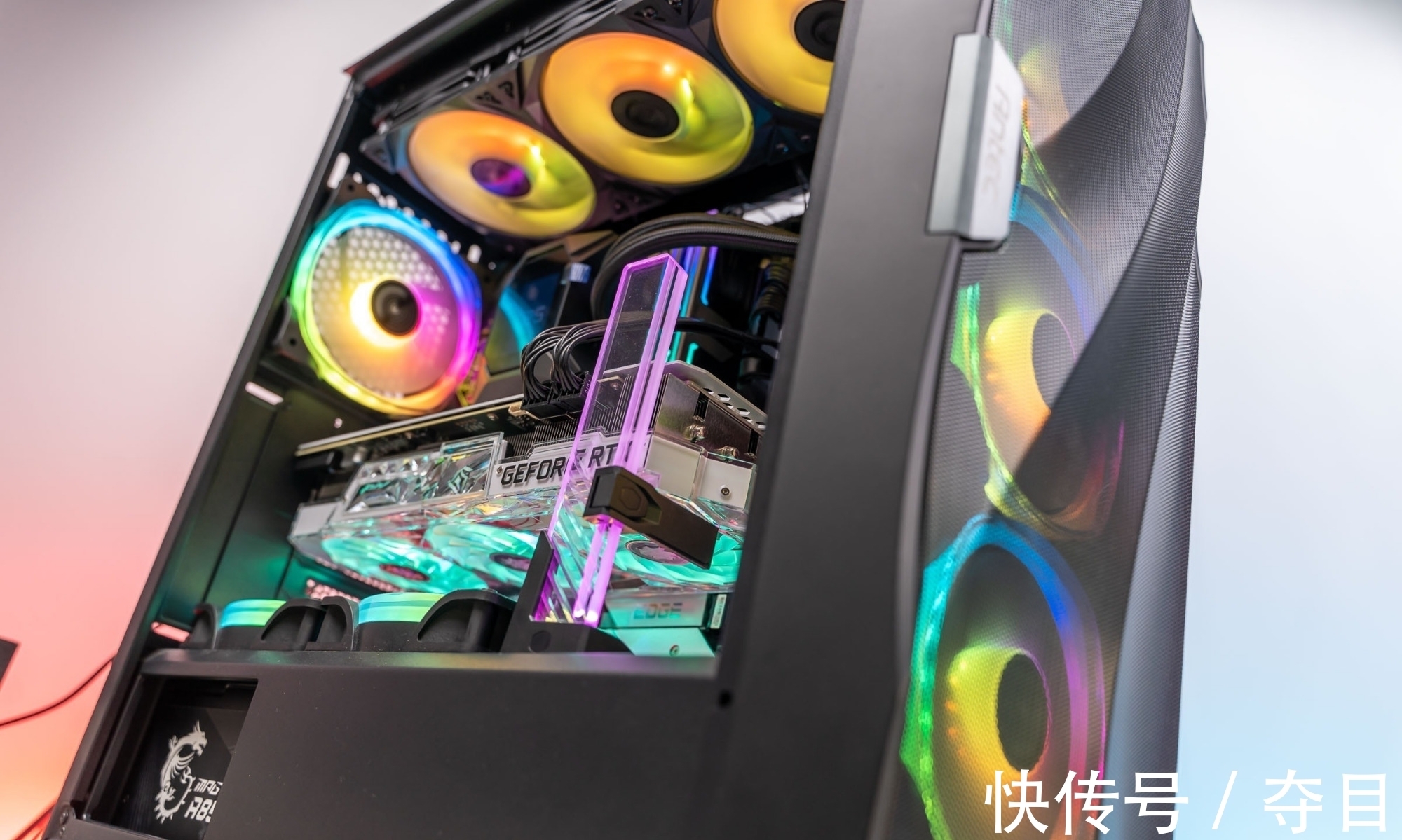 冷排|外观精致漂亮，性能非常强大、微星寒霜K360一体式水冷散热 评测