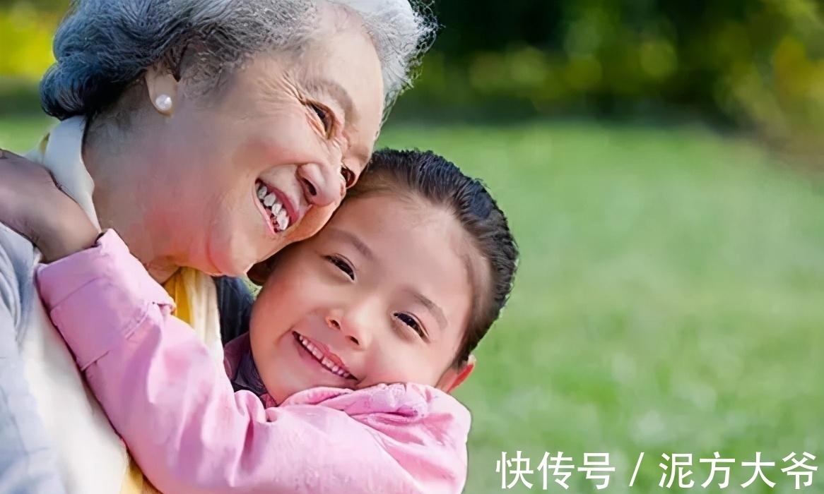 宝妈|“带孙子”和“带外孙”哪个好?过来人说出大实话,儿女真该反思