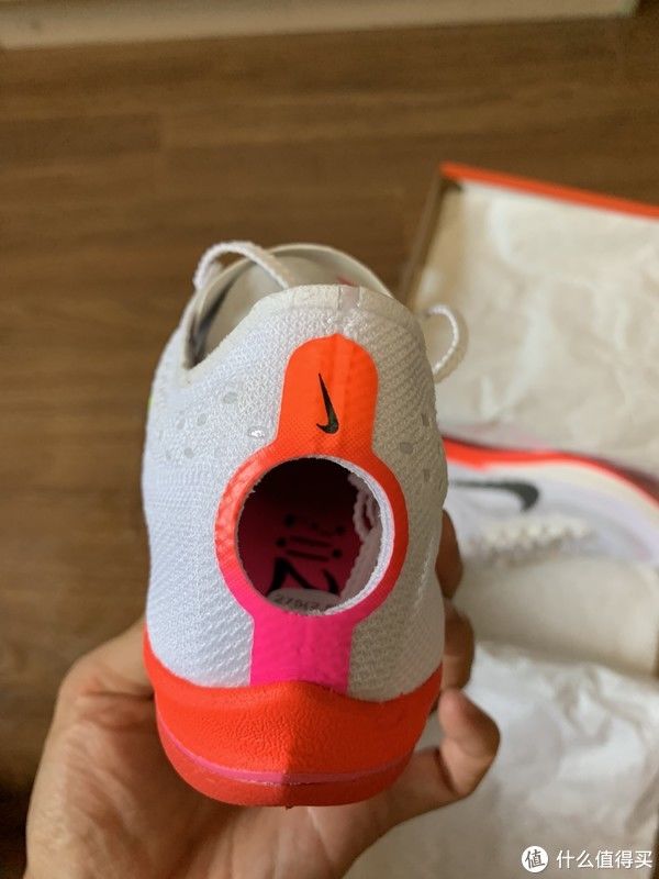 人生|人生第一双钉鞋,Nike ZoomX Dragonfly