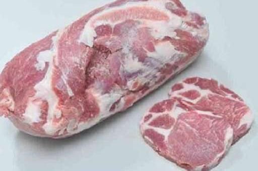 冰箱里刚拿出的冻肉 不要拿水泡教你1招 3分钟把冻肉解冻!