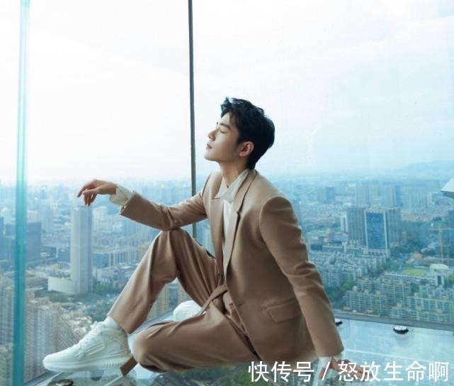 刘卓|肖战参加《我们的歌》有多值?不仅和番茄台建立合作,还认识了圈内优秀人脉