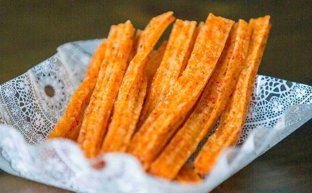 热狗|7岁女童积食险住院,医生警告:孩子常吃3物,脾虚不长个