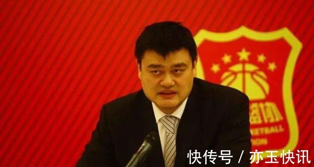 重返赛场|郭艾伦妥协了!有理说不出无奈交罚款,首秀时间曝光,CBA你赢了