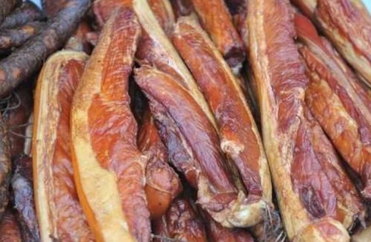 才知道，腌腊肉不能直接抹盐，想要肉嫩味香不长霉，牢记3个要点