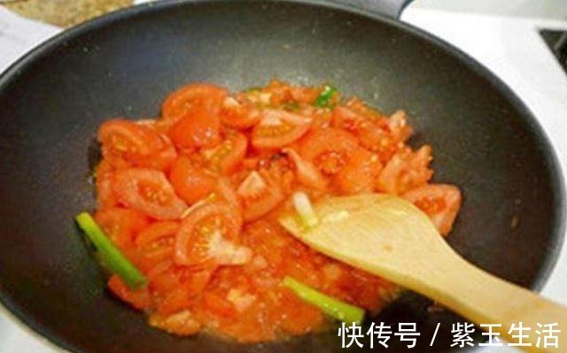番茄炒蛋|番茄炒蛋时，先煮还是直接炒大厨都不对，这才是正确方法
