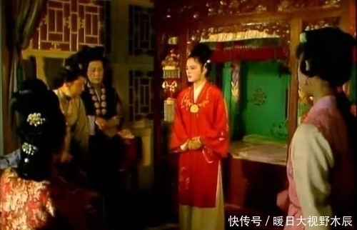 人参$抄检大观园后,曹雪芹为何要安排“缺二两人参”一节?不仅为暗示